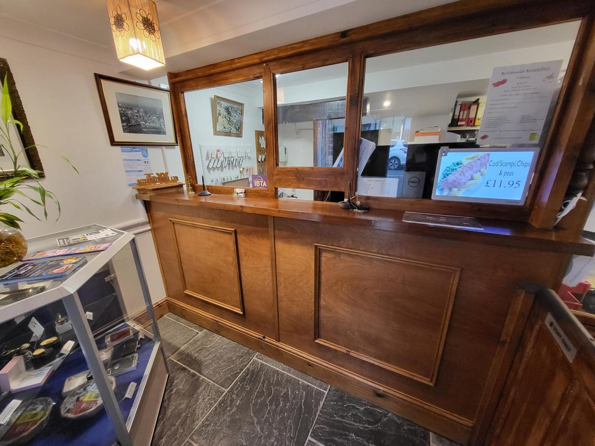 The Grand Harbour Hotel Ilfracombe Eksteriør billede